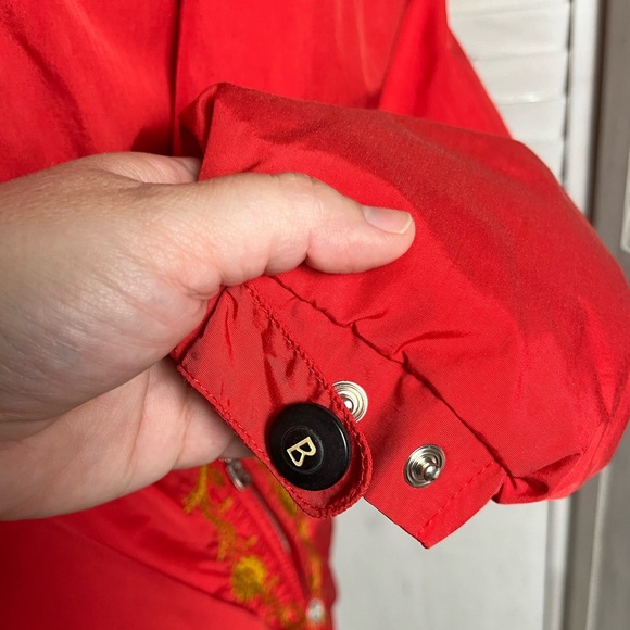 vintage Bogner red pullover embroidered ski parka with Fiberfill lining size 8 - Picture 4 of 12